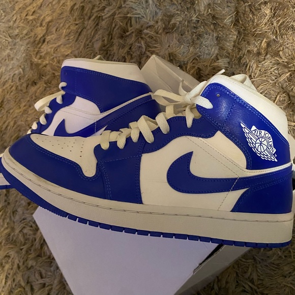 JORDAN 1 WOMEN SIZE 12 - Picture 3 of 8